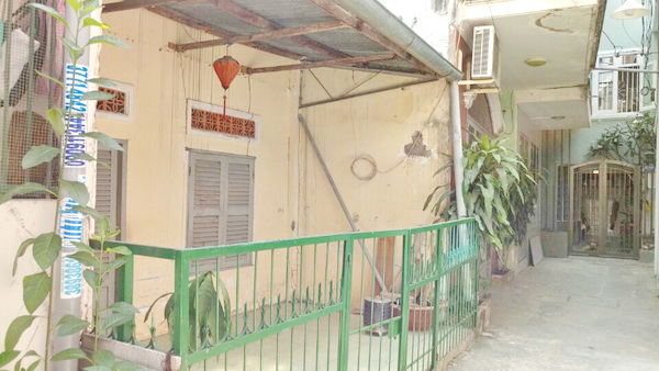 Bán gấp nhà cấp 4, hẻm 176 Nguyễn Thị Thập, P. Bình Thuận, Quận 7
