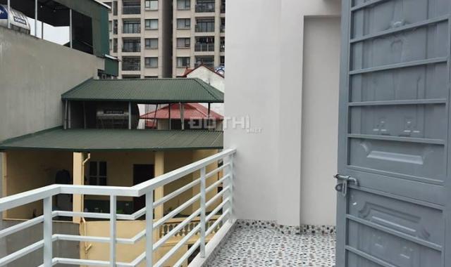 Bán nhà mặt ngõ Kim Mã, Ba Đình, DT 46 m2 x 5 tầng mới, hai mặt thoáng, ô tô đỗ cổng, giá 4.1 tỷ