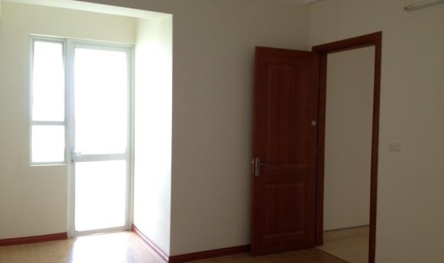 Cho thuê căn hộ chung cư 125m2 tại 57 Láng Hạ, giá 12 triệu/tháng