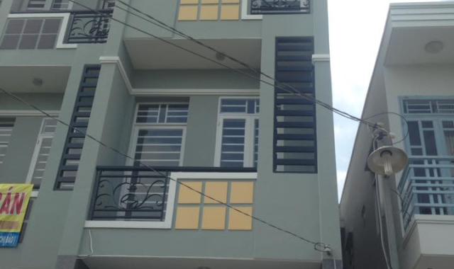 Cần bán gấp nhà mới xây tại Phạm Hữu Lầu. Liền kề quận 7