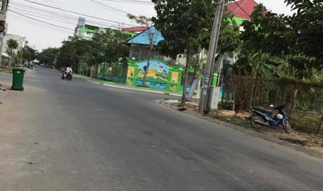 Cần bán cặp lô góc đường D35 & D20 tại KDC Việt Sing, dân cư sầm uất. LH 0963636932