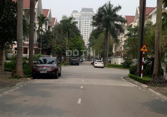 Bán biệt thự Ciputra Nam Thăng Long, DT 180m2, giá 109 tr/m2, đã hoàn thiện, LH 0989632215
