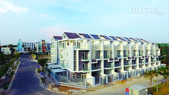 Bán biệt thự 8 tỷ ven sông Quận 7, liền kề Vinhomes Khánh Hội, nơi bình yên giữa lòng thành phố