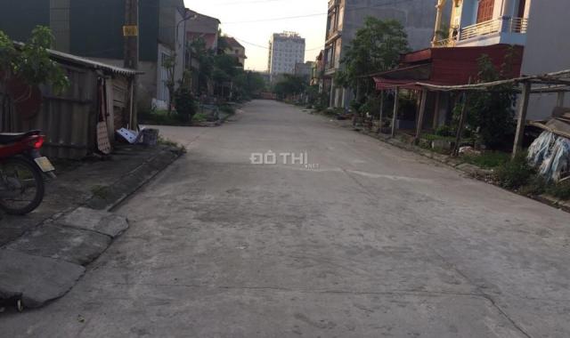 Cần bán lô đất giãn dân Đồng Quán khu Khả Lễ, Võ Cường, thành phố Bắc Ninh