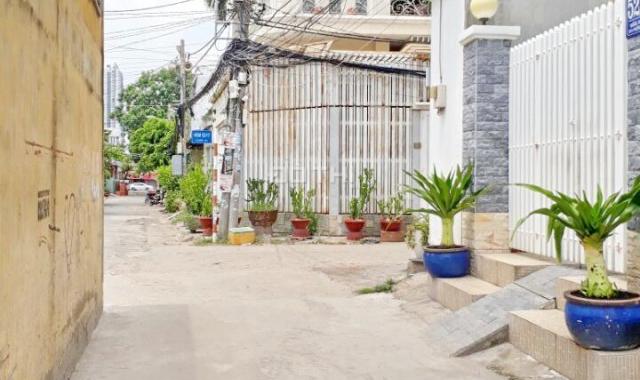 Bán gấp nhà 52 đường Nguyễn Thị Thập, Quận 7, DT: 4x15m - 3 lầu