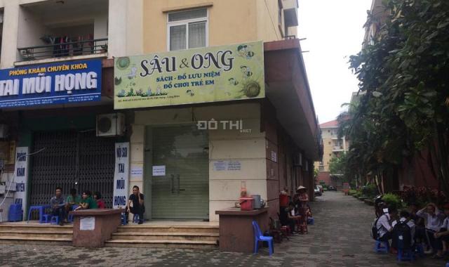 Cho thuê ki ốt bán hàng ở vị trí đẹp Việt Hưng, 43m2, giá 9 triệu/tháng (Tel: 097 662 0540)