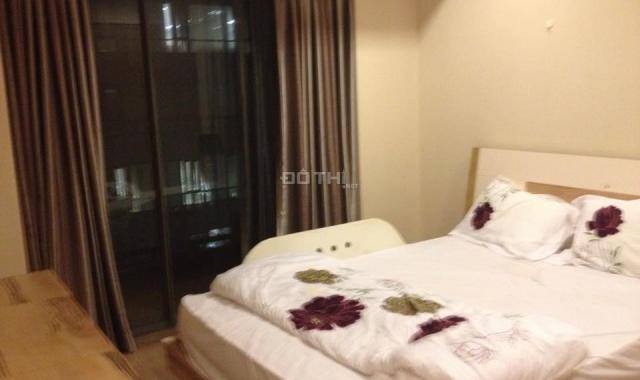 Chính chủ cho thuê CC 28 Tầng Làng Quốc Tế thiết kế 3 phòng ngủ nhà đẹp, 0914594443