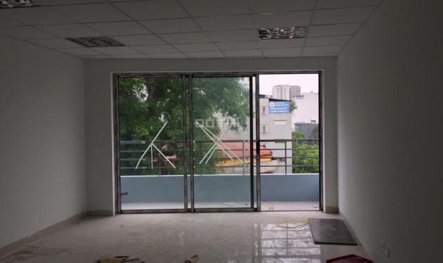 Cho thuê văn phòng 40m2 giá rẻ, view đẹp thoáng gần phố Ngô Thì Nhậm, quận Hai Bà Trưng