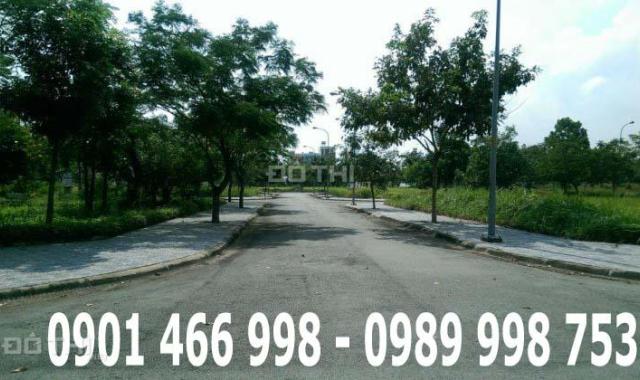 Bán gấp đất Hưng Phú Q. 9 giáp quận 2, diện tích 132m2, giá 20 tr/m2, LH: 0901466998 (Mr Khoa)