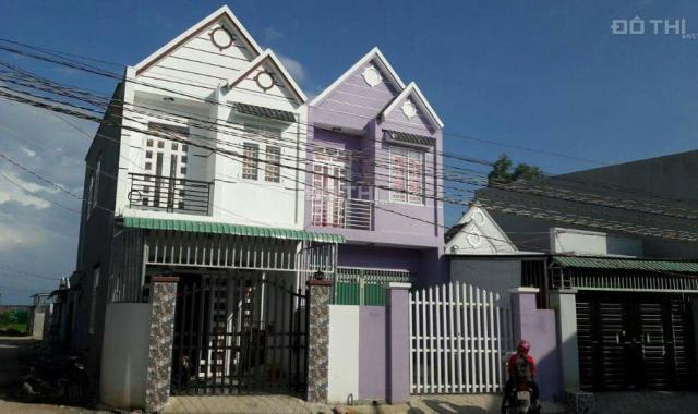 Nhà 1 trệt, 1 lầu, SH riêng, 500 tr/nhận nhà, Nguyễn Hữu Trí, cách chợ Đệm 3km