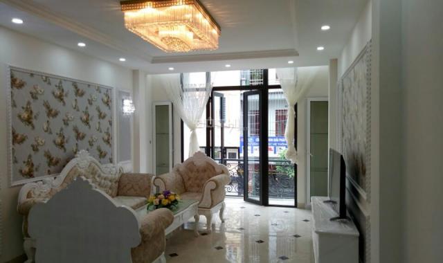 CC bán nhà đẹp 5 tầng*52m2 nội thất cao cấp khu đấu giá Ngô Thì Nhậm, Hà Đông 5.5 tỷ. 0905596784