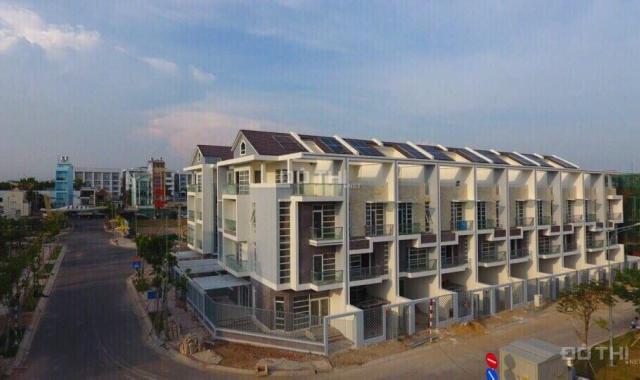 Bán nhà phố Bùi Văn Ba, Q. 7, DT 120m2, 1 trệt 3 lầu, đường 30m, giá 6.7 tỷ