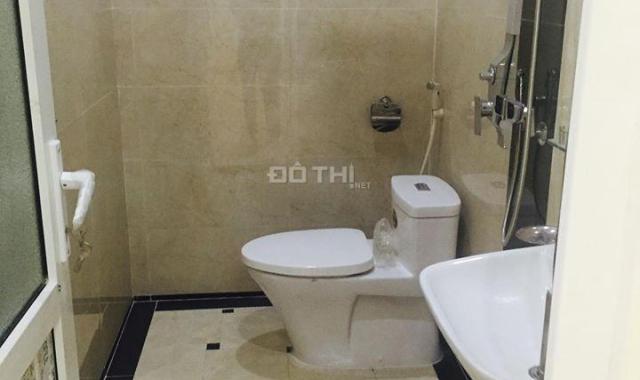 Nhà phố Nguyễn Đình Hoàn, Cầu Giấy, 37m2, 4 tầng, ở ngay. Chỉ 3,25 tỷ