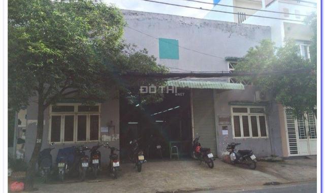 Cho thuê gấp xưởng MTNB Đỗ Bí, Tân Phú gần Bình Long, DT 18 x 50m, giá 80tr/th