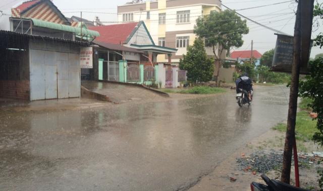 Bán đất ngay trung tâm huấn luyện Bay Vietjet, ngay Lã Xuân Oai, Q. 9, 0909185988