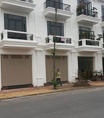 Bán nhà 3 tầng tại khu đô thị Petro Thăng Long Thái Bình