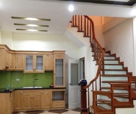 Bán nhà 4 tầng x 38m2 ngay cuối phố Chiến Thắng, cuối Nguyễn Khuyến, ô tô cách 20m