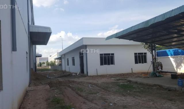 Cho thuê 3300m2 nhà xưởng trong KCN Đồng An, ngay khu công nhân đông