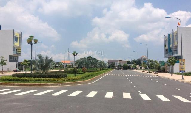 Cần tiền bán gấp đất đối diện Big C Nguyễn Hữu Trí, Bình Chánh chính chủ, 800 triệu