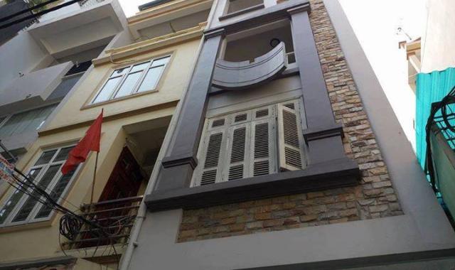 Cho thuê nhà riêng tại Thái Thịnh, DT 60m2 x 5 tầng