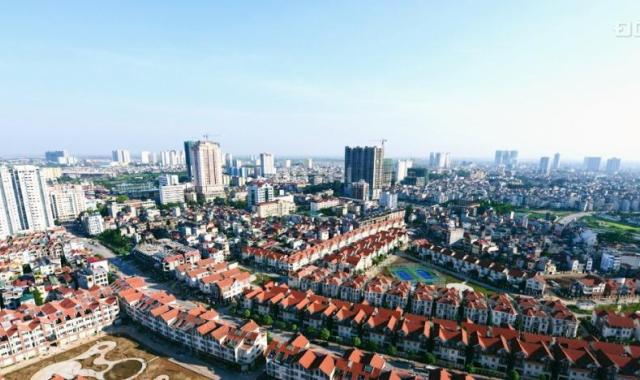 Sở hữu căn hộ xanh phong cách Singapore thu nhỏ giữa lòng Hà Nội