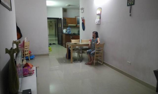 Cần bán căn hộ Sacomreal 584, Q. Tân Phú, DT: 72m2, 2PN, 2 WC