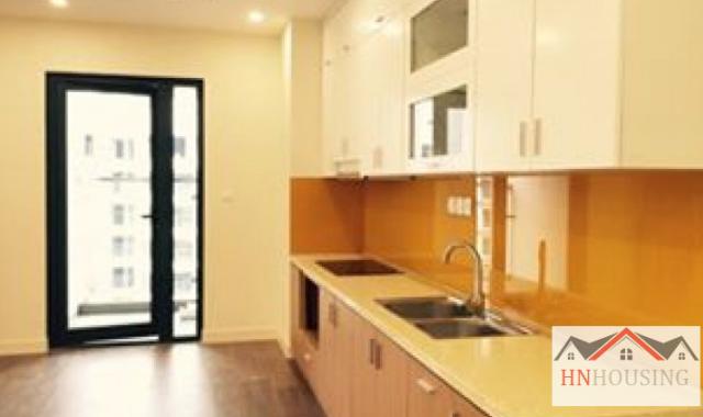 Cho thuê căn hộ PN nhà mới, nội thất cơ bản giá 9 tr/tháng ở Tràng An Complex. LH 0988138345