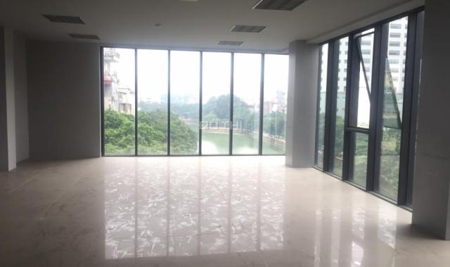 Cho thuê sàn VP giá cả phải chăng 90m2 tại phố Chùa Láng cạnh trường ngoại giao. LH 01669118666