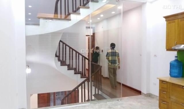 Cần bán gấp nhà mới đẹp KV Trần Khát Chân - Lò Đúc xây 4 tầng, 62m2, sau 1 nhà ra phố, giá 5.3 tỷ