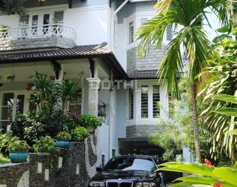 Cho thuê nhà riêng tại đường Nguyễn Văn Hưởng, Phường Thảo Điền, Quận 2, Hồ Chí Minh, dt 1000m2