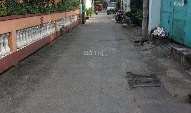 Bán nhà 1 sẹc Phạm Văn Đồng, 92m2, chính chủ, SH riêng, đường trước nhà 5m lưu thông dễ dàng