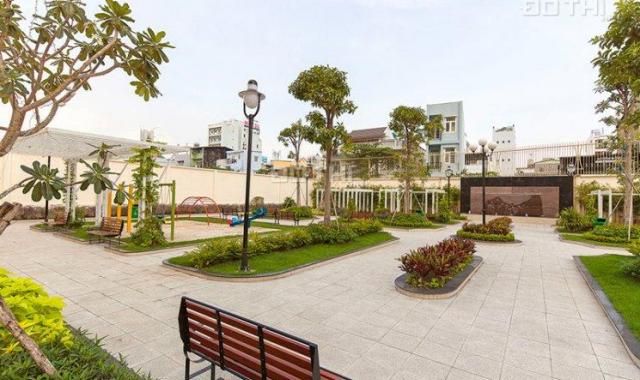 Bán căn hộ Him Lam Chợ Lớn block C giá 3.2 tỷ 82m2 nhà trống & full nội thất view Q. 1, giá 3.2 tỷ