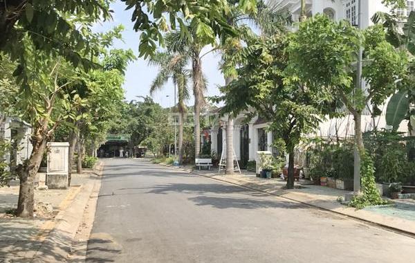 Bán gấp biệt thự đường số 3 khu Nam Long, Phú Thuận, Quận 7