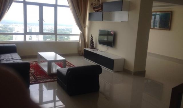 Cần cho thuê gấp căn hộ Phú Hoàng Anh, 2, 3 PN, đầy đủ nội thất, lầu cao, LH: 0948393635