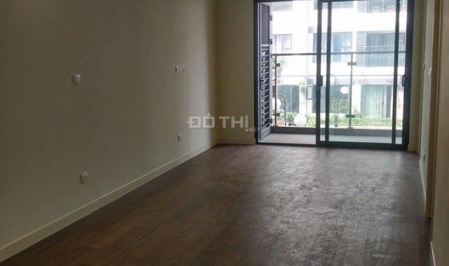 Bán gấp căn 2 phòng ngủ, 70m2, ban công Đông Nam, Imperia Garden, giá 2.4 tỷ, có thương lượng