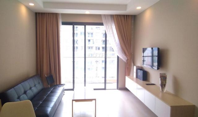 Bán căn hộ 2 phòng ngủ, 81m2 dự án The Gold View, Q4, bao nội thất và sổ hồng