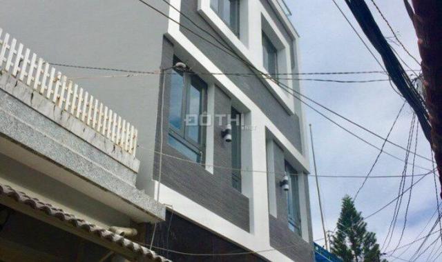 Cần bán gấp nhà HXH Nguyễn Hồng Đào, DT 3m x 11m, NH 4m, giá 4.7 tỷ