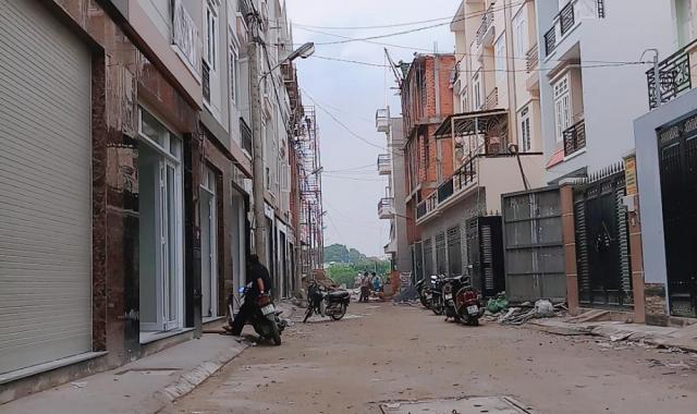 Chính chủ cần bán gấp nhà đẹp ở liền ngay ngã 3 Đông Quan, Nguyễn Ảnh Thủ quận 12