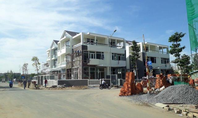 Bán nhà phố, biệt thự Jamona Golden Silk Quận 7, đã hoàn thiện nhận nhà ở liền. LH: 0903 365 039