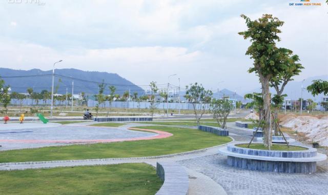 Đất nền biệt thự đẹp nhất TP Đà Nẵng, sở hữu vị trí đường 25m, view công viên, DT: 300m2, có sổ đỏ