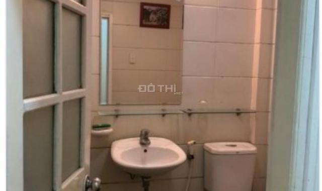 Cho thuê nhà Yên Lãng, 54m2, đồ cơ bản, giá 11tr/th