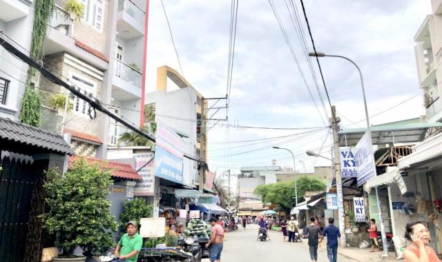 Cần bán nhà mới xây đường Nguyễn Thị Đặng, gần chợ, Metro Tân Thới Hiệp, dân cư sầm uất, an ninh