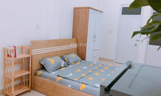 Phòng cao cấp đầy đủ tiện nghi, ngay Lê Quang Định, Nơ Trang Long, Q Bình Thạnh, 20m2, 5 tr/th