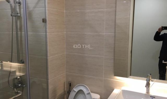 Cho thuê căn hộ chung cư Imperial Plaza, số 360 Giải Phóng, 85m2, 2PN, giá 7tr/th. LH: 0936496919