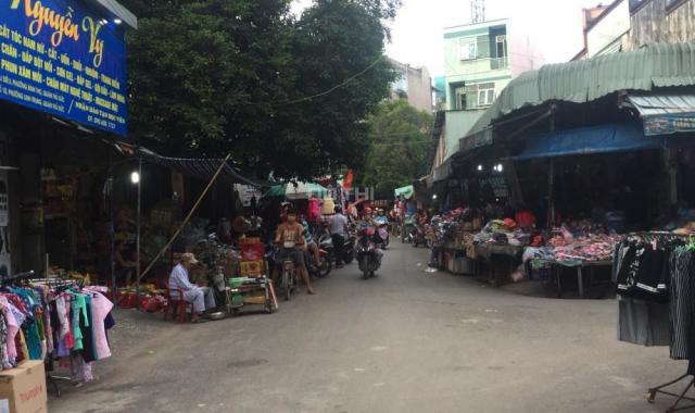 Bán nhà mặt tiền chợ Linh Trung, Thủ Đức, đang cho thuê 9 tr/tháng, cần bán giá rẻ
