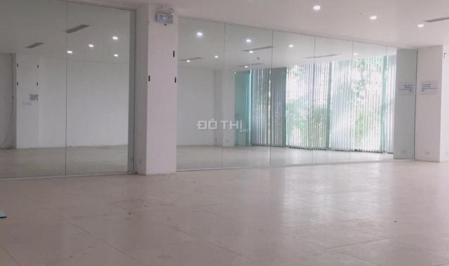 Văn phòng cho thuê giá rẻ tại Thanh Trì, 80m2, MT 12m, full kính