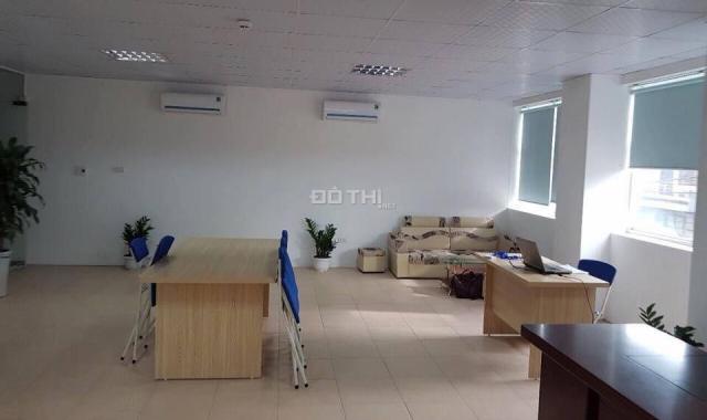 Cho thuê văn phòng tại đường Nghiêm Xuân Yêm, Thanh Trì, diện tích 100m2, giá chỉ 17 tr/th