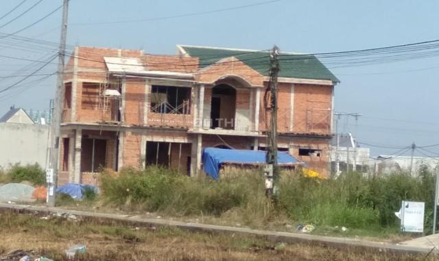 Bán đất khu dân cư đông đúc gần trường ĐH Tân Tạo