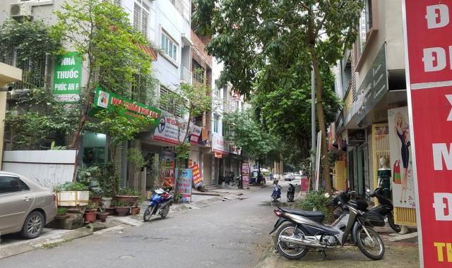 Bán nhà CC sau sân bóng Lê Hồng Phong, gần chợ Hà Đông, thông sang Quang Trung, Hà Đông, nhà 4T