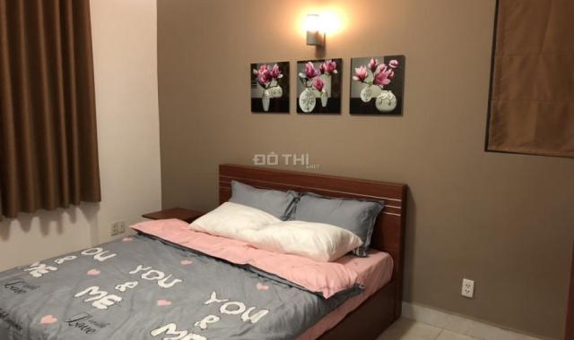 Cho thuê căn hộ cao cấp trung tâm Quận 5, 3pn, full nội thất tại CH Hùng Vương Plaza